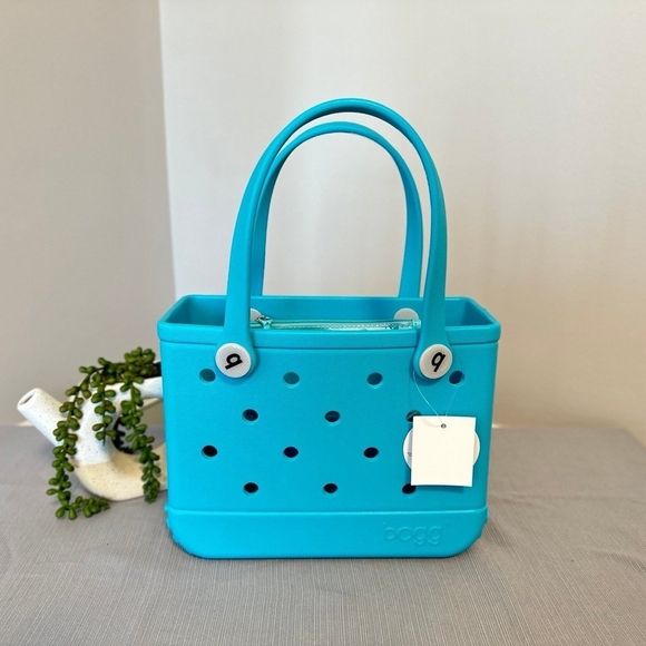Handbags - Original Bogg Bag
